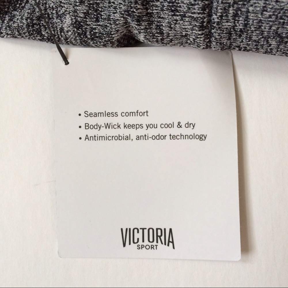 🆕(L) VS Mesh Accent Sports Bra - Picture 5 of 5