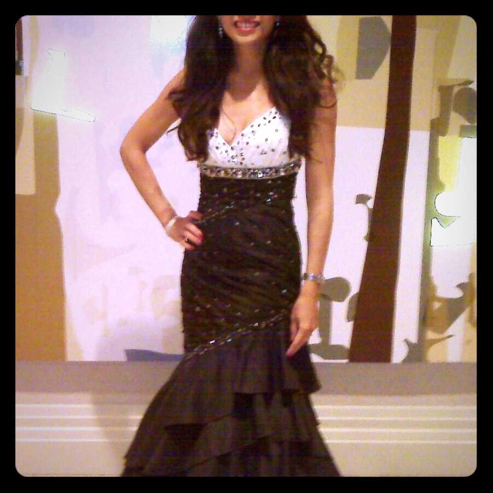 Stunning formal gown