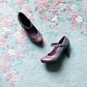 NWOT Pikolinos Verona 100% leather Mary Jane heels