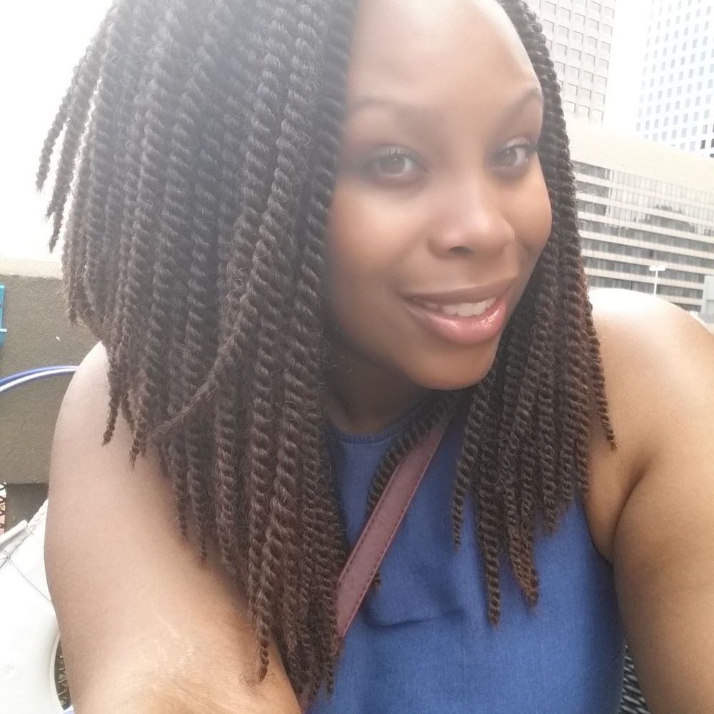 Meet your Posher, Denita