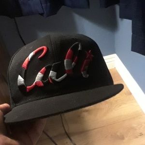 Cali hat
