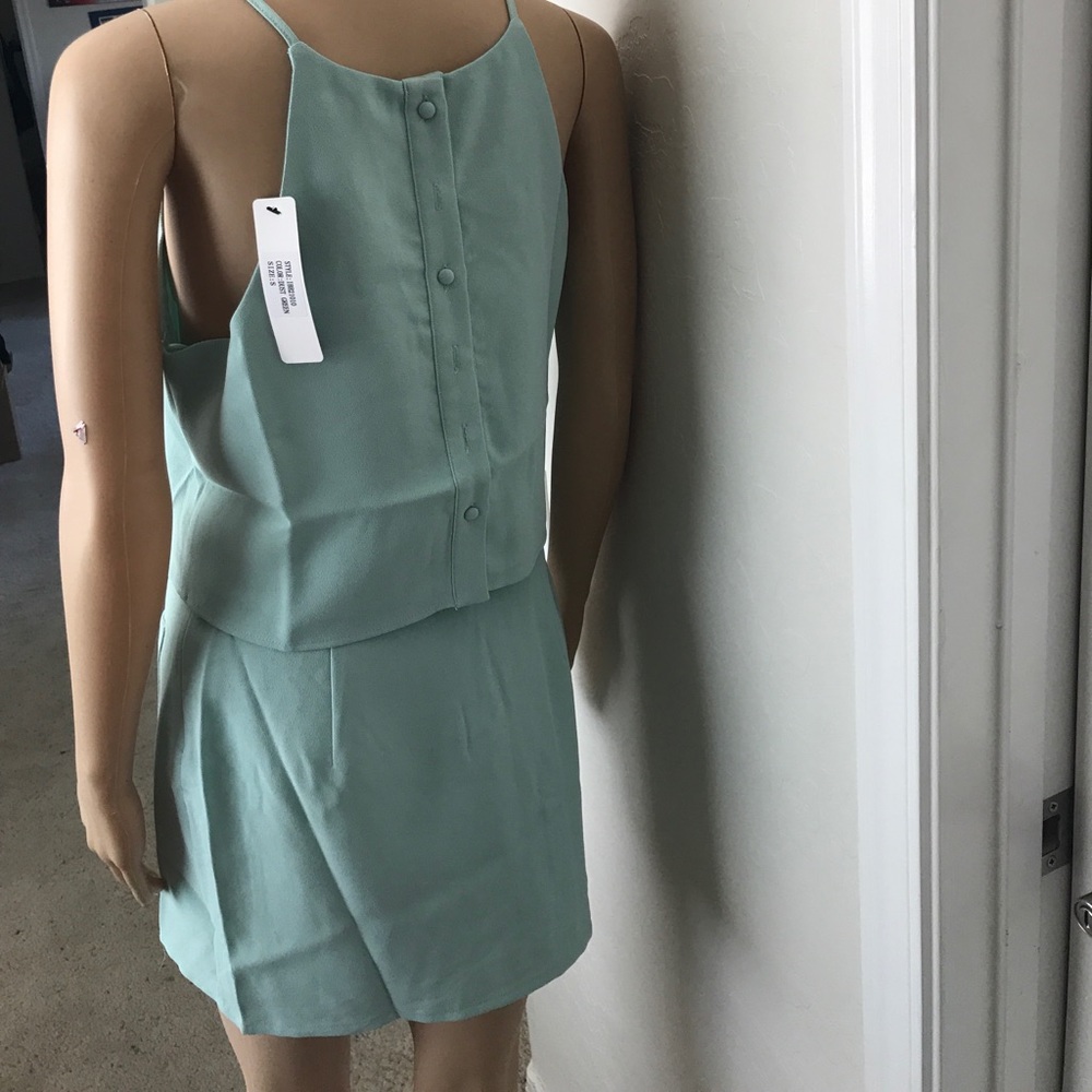 ✨✨Mint Top and Skirt set - Picture 8 of 8