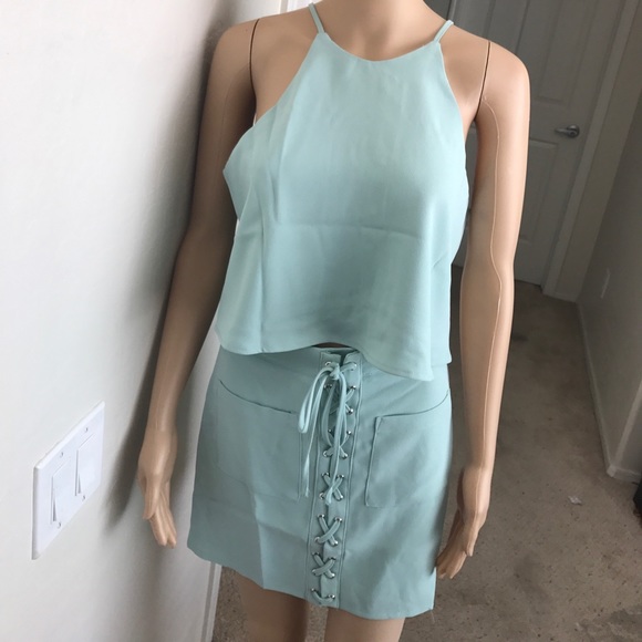 ✨✨Mint Top and Skirt set - Picture 3 of 8