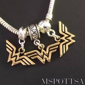 3 Wonder Woman DC Comics Sliders Spacers Charms