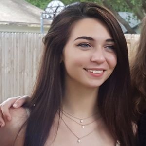 Meet your Posher, Deanna