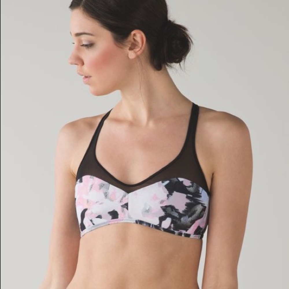 Lululemon reversible salty swim top 😍💦💦