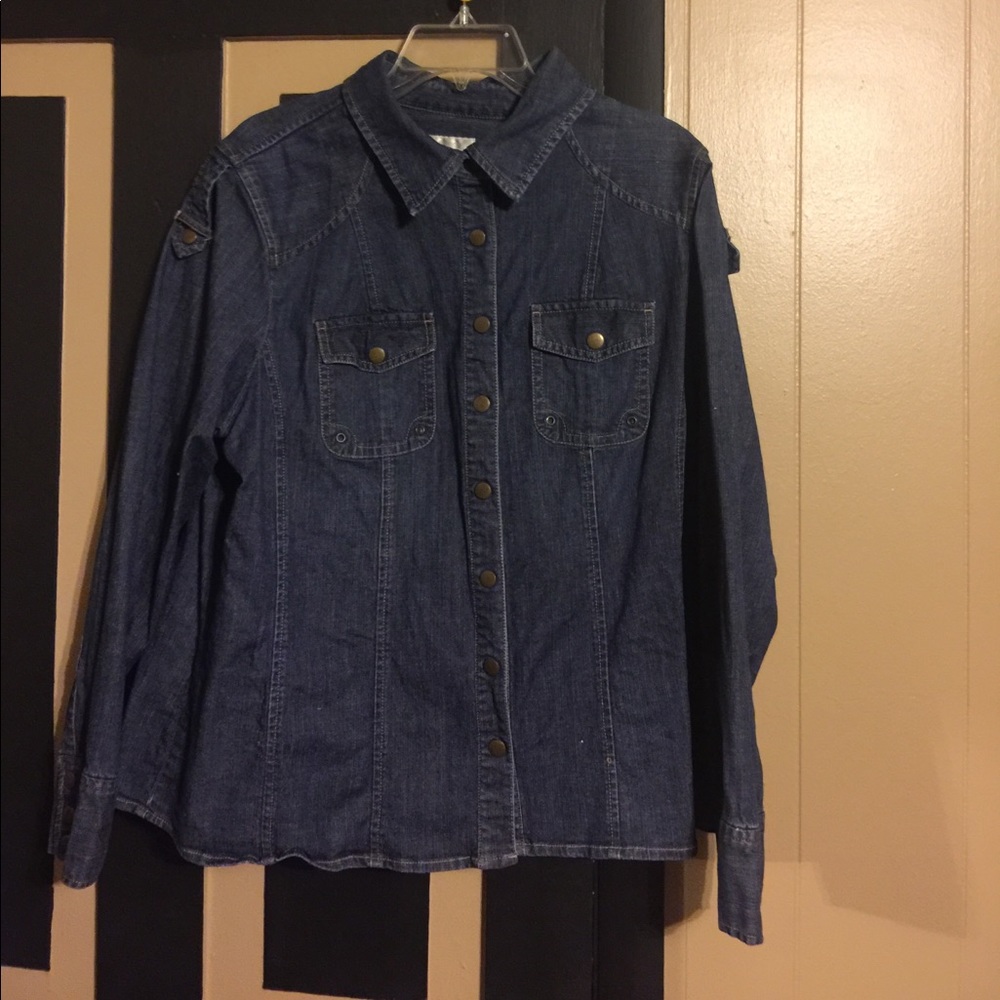 CJ Banks stretch denim jacket size xl. EUC.