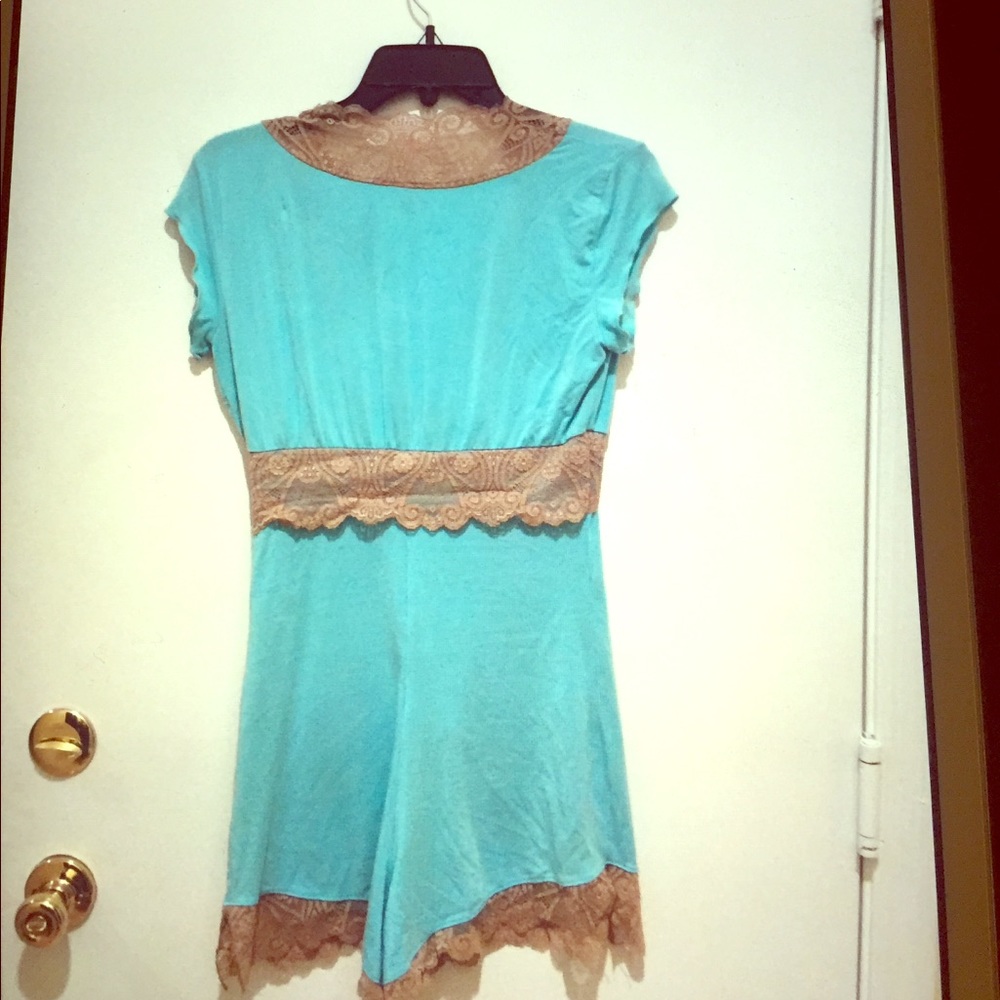 Beach bunny lady lace romper - Picture 2 of 2