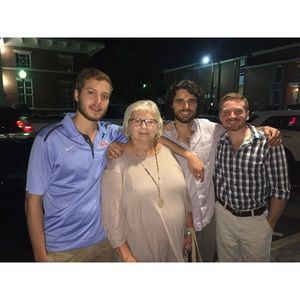 Meet your Posher, Bonnie