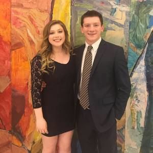 Meet your Posher, Ainsley