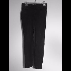 Urban Outfitters BDG Cigarette Mid-Rise Jean [28]