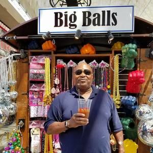 Meet your Posher, Ronald