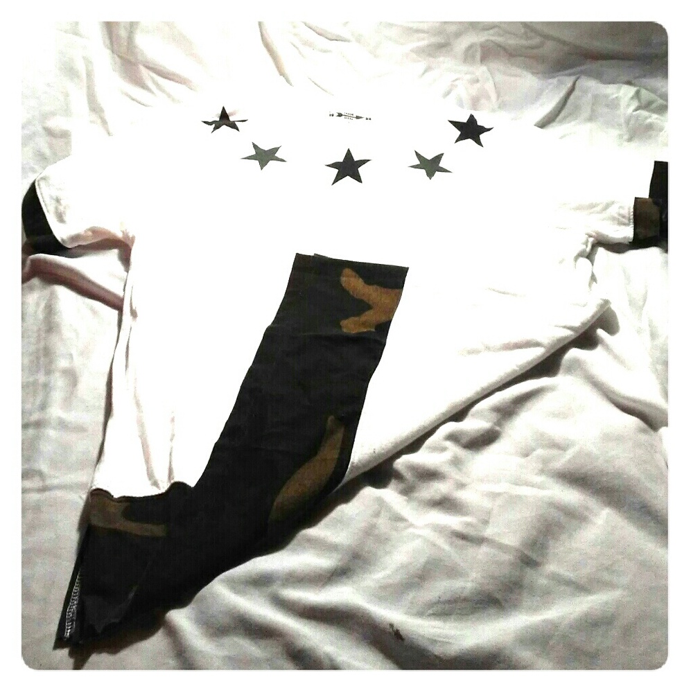 Contender T-shirt