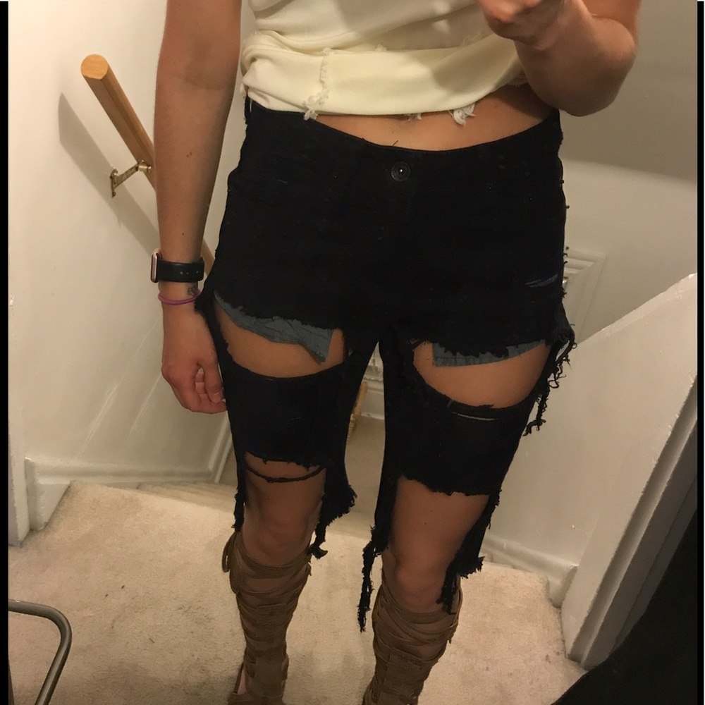 Black destroyed Bermuda shorts Denim