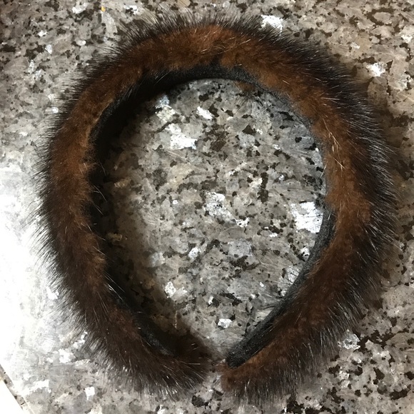 Accessories - Mink headband (dark brown)