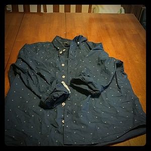 I am selling a button down shirt