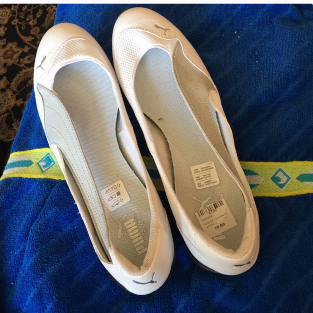 NWT puma flats
