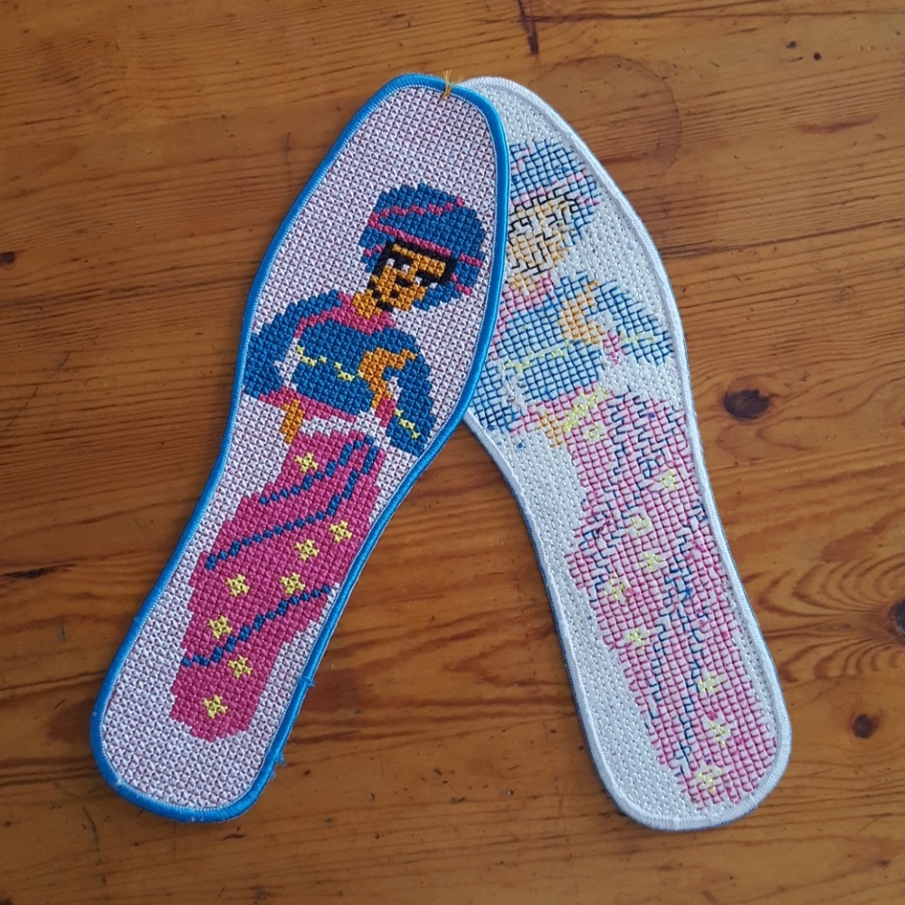 Shoe-pad - Picture 2 of 2