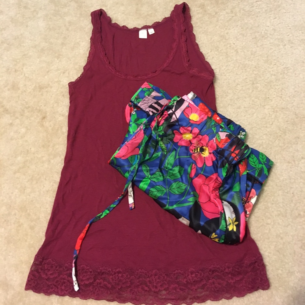 Anthropologie sleep shorts XS, pure silk