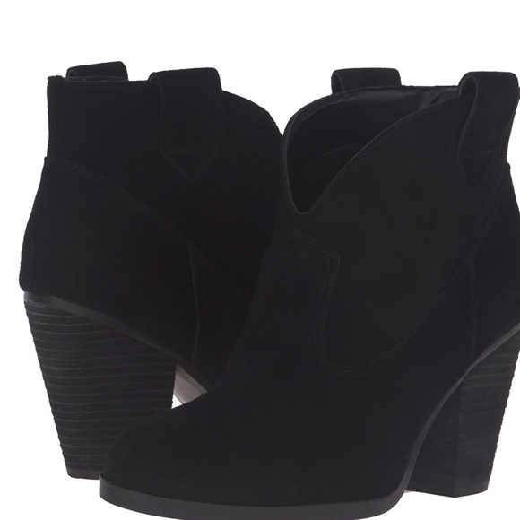 HP🎉 Vince Camuto black suede cowgirl ankle bootie - Picture 6 of 8