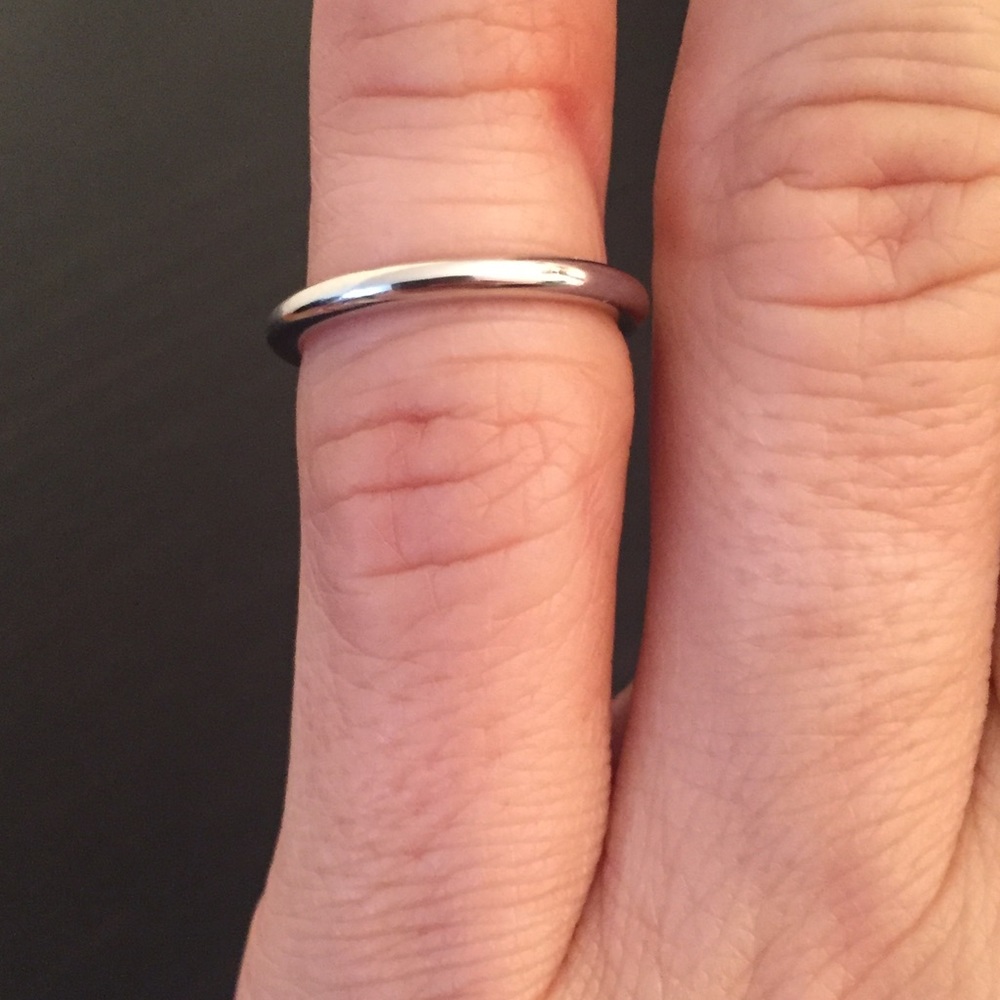 Dome wedding band