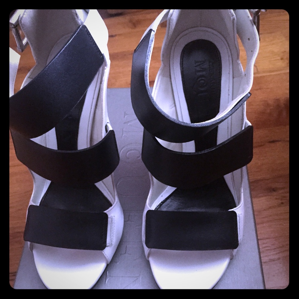 Alexander McQueen straps sandals