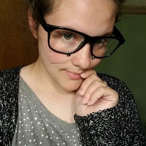 Meet your Posher, Betty