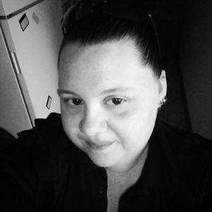 Meet your Posher, Stefanie