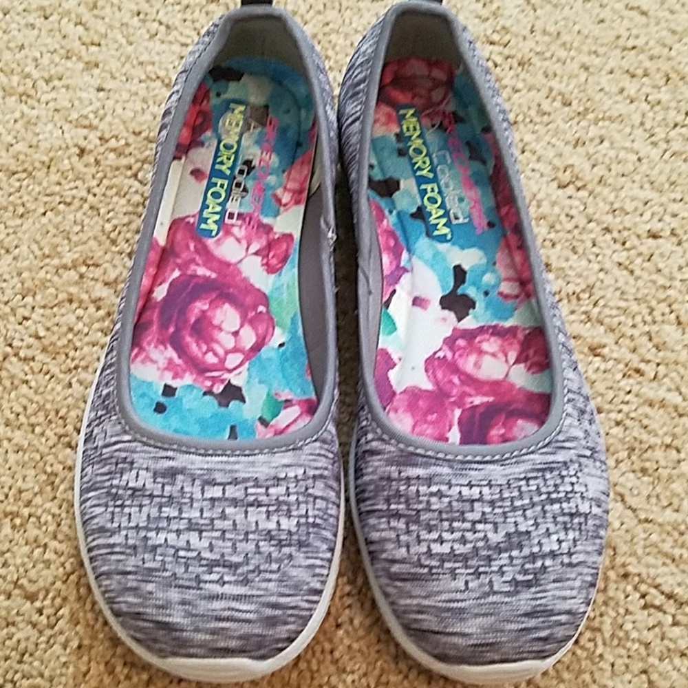 Skechers memory foam flats