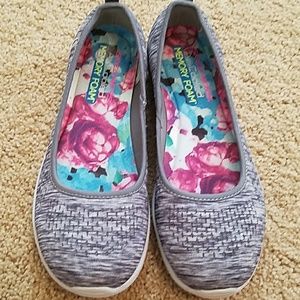 Skechers memory foam flats