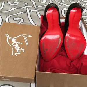 Christian Louboutin Red Bottoms Size 39