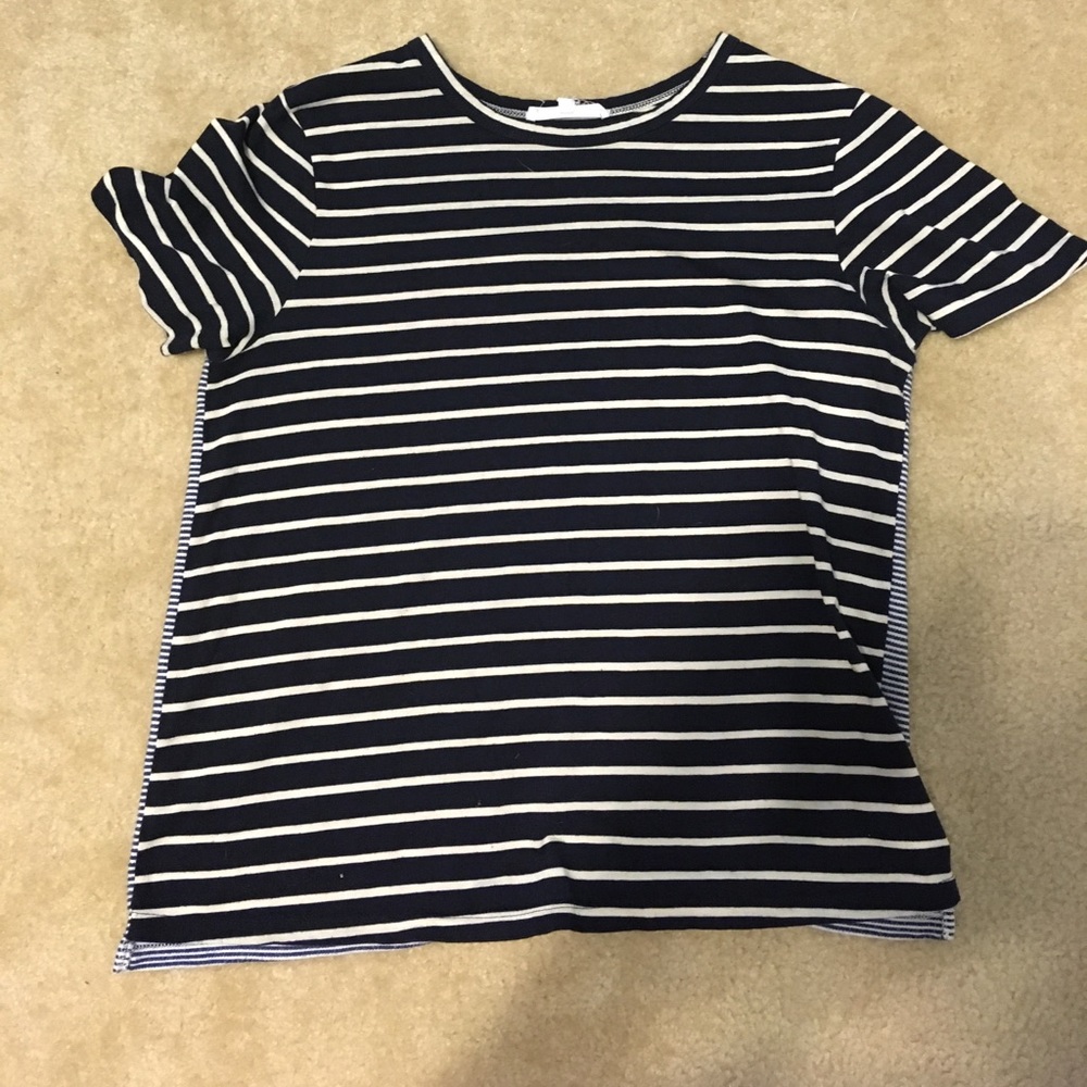 FINAL PRICE: Clu too short sleeve tee, small