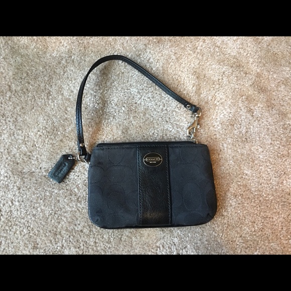Black Coach Wristlet - Picture 1 of 6
