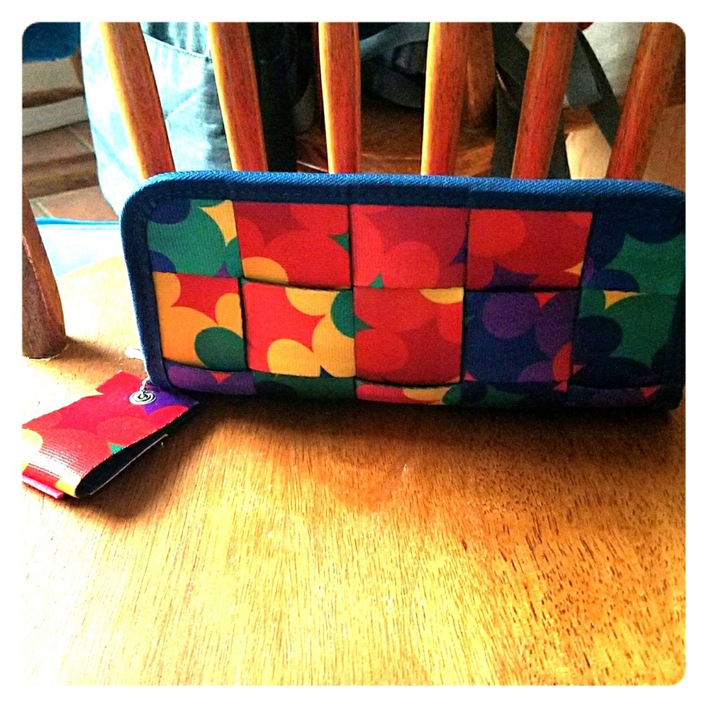 Disney Mickey Mouse Harvey's Clutch