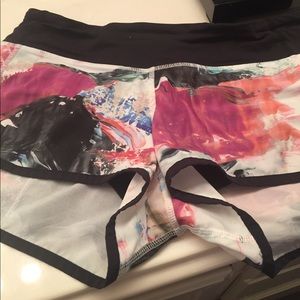 🍋Lululemon Speed Shorts 🔥🔥