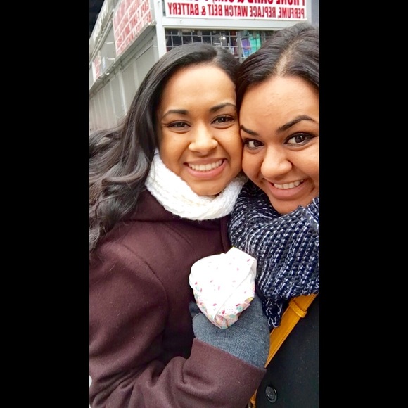 Meet your Posher, Alisha - Picture 3 of 4