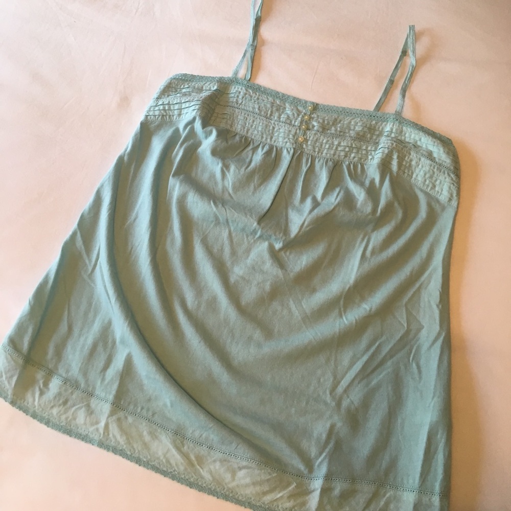 Old Navy turquoise strappy top with lace detail
