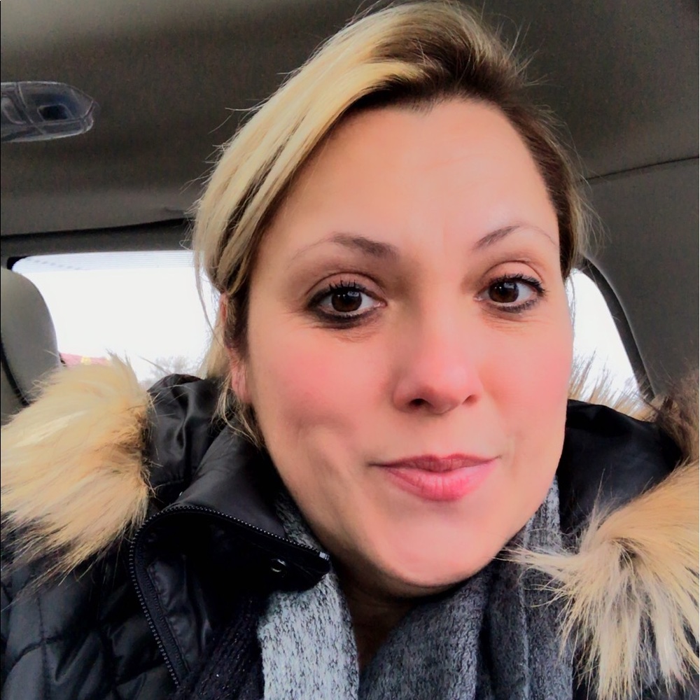 Meet your Posher, Shelly