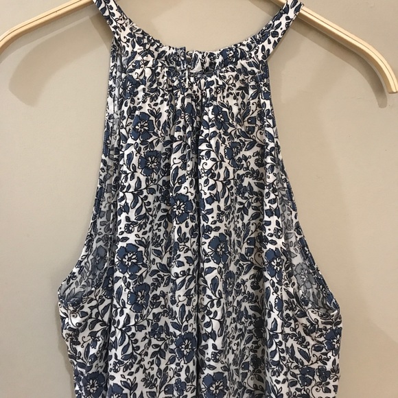 Splendid L Sleeveless Blouse - Picture 2 of 8