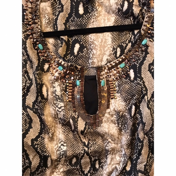 NWT! Alfani Women's Snakeskin Tie Back Top - Picture 2 of 7