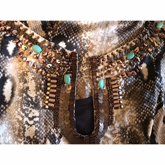 NWT! Alfani Women's Snakeskin Tie Back Top - Picture 4 of 7