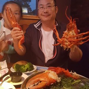 Meet your Posher, Jhoney