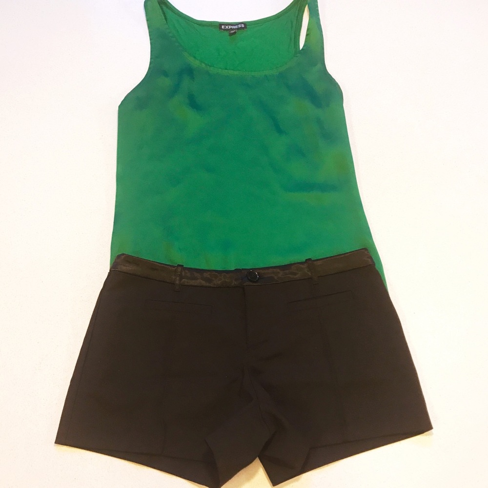 NWT Guess Dressy Black Shorts Satin Waist Size 25