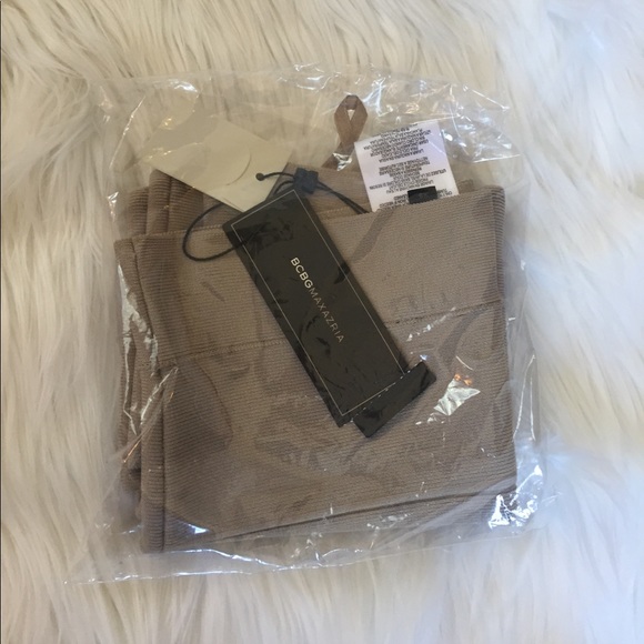 BCBGMaxAzria Khaki Knit Body Con Skirt - Picture 6 of 8