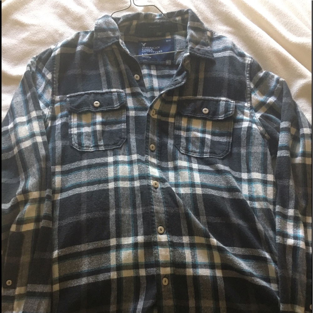 American Eagle Large button up
