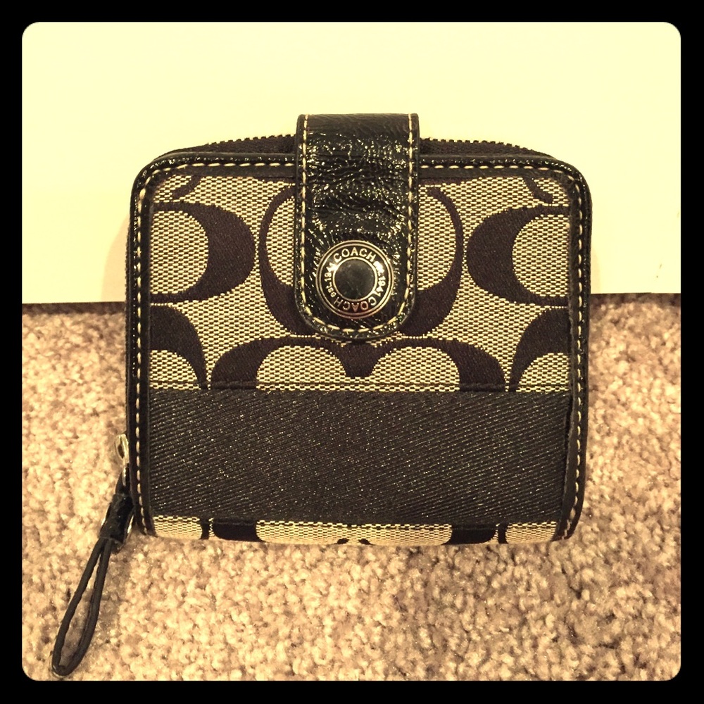 Coach wallet