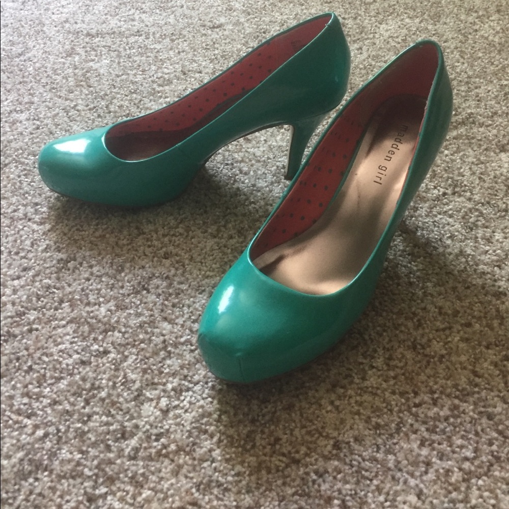 Teal Pumps