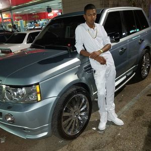 Meet your Posher, Nasha