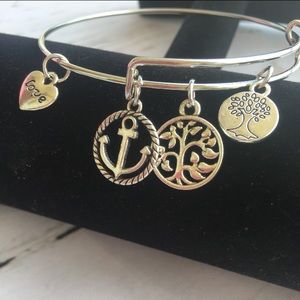 Bangle Bracelet!
