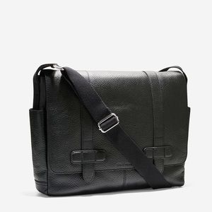 NWT. Cole Haan Barrington Messenger Bag